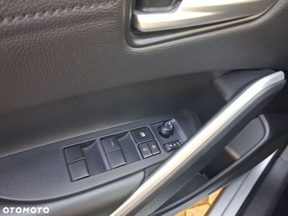 Toyota Corolla Cross - 23