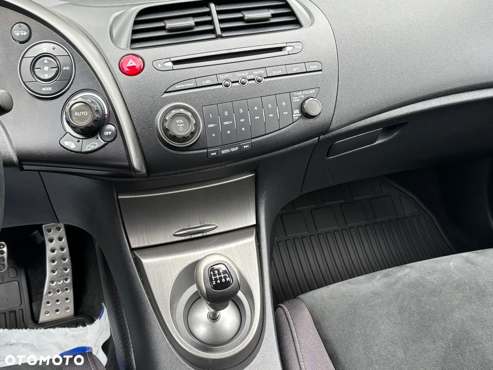 Honda Civic 1.8i-VTEC Executive - 17