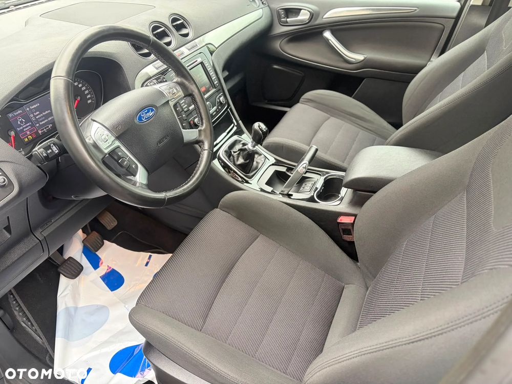Ford S-Max 2.0 TDCi DPF Titanium - 21