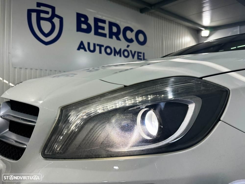 Mercedes-Benz A 180 d 7G-DCT AMG Line - 13