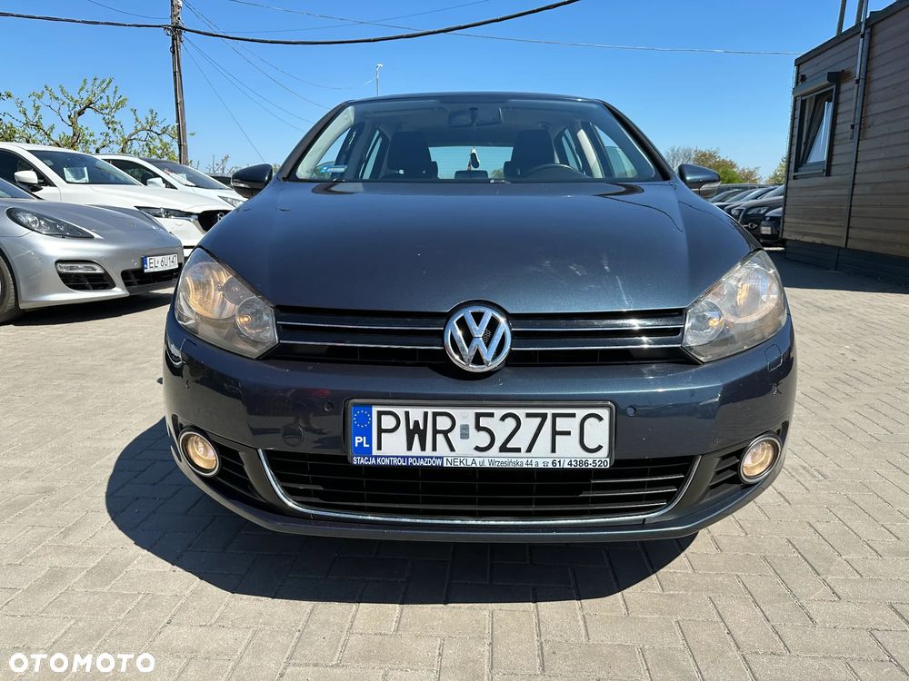 Volkswagen Golf - 36