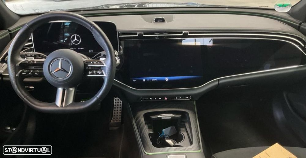 Mercedes-Benz E 300 - 3