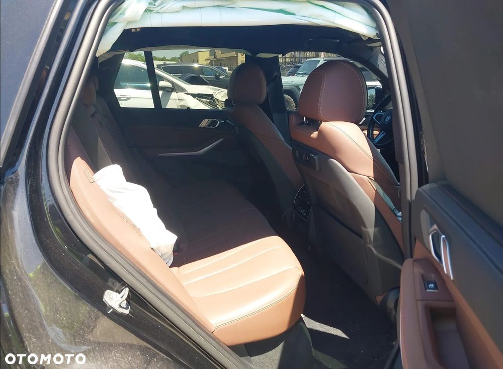 BMW X5 - 11