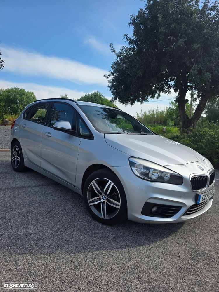 BMW 216 Active Tourer d Line Sport - 4