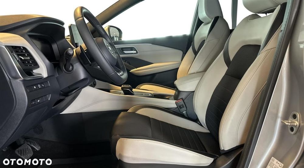Nissan Qashqai 1.3 DIG-T DCT TEKNA - 14