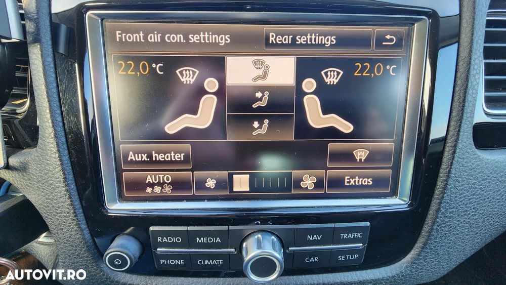 Volkswagen Touareg 3.0 V6 TDI BMT - 9