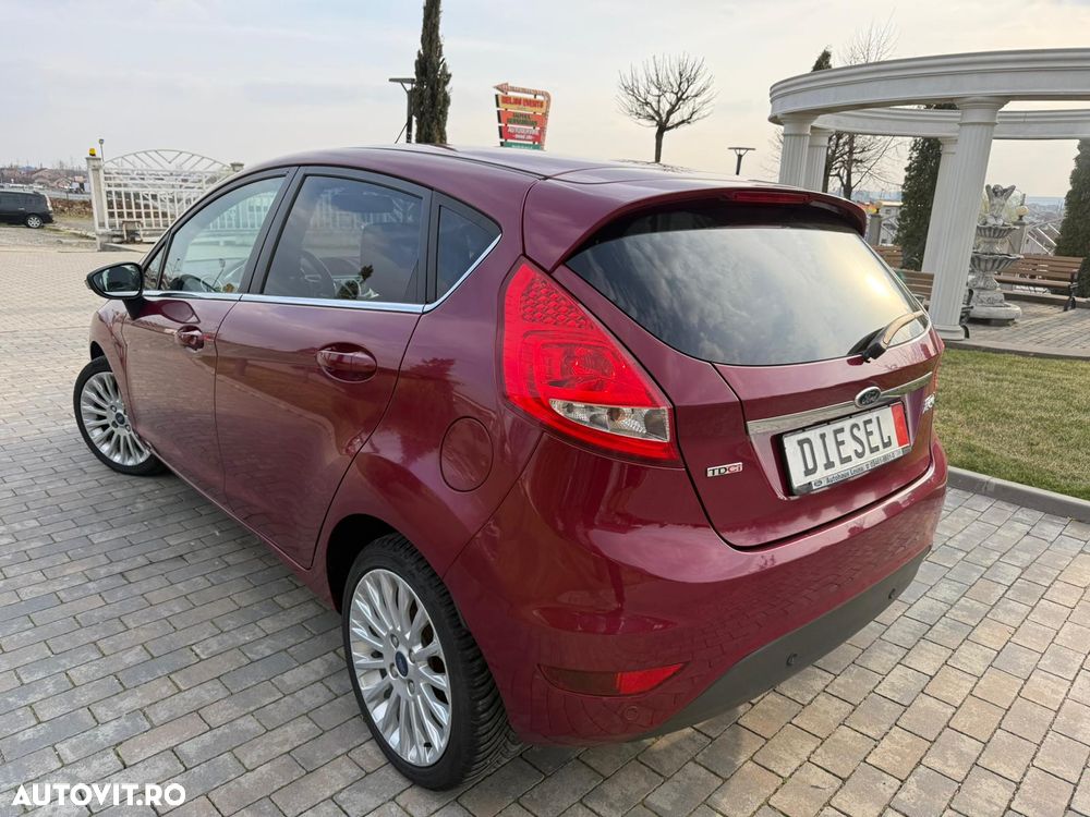 Ford Fiesta 1.6 TDCI DPF Titanium - 2