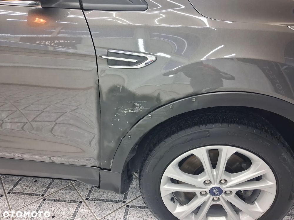 Ford Kuga 2.0 TDCi FWD Edition - 6
