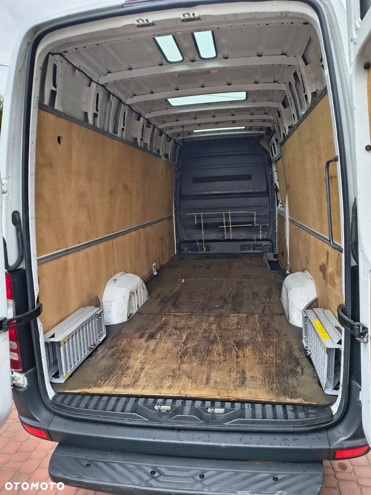 Mercedes-Benz Sprinter - 3