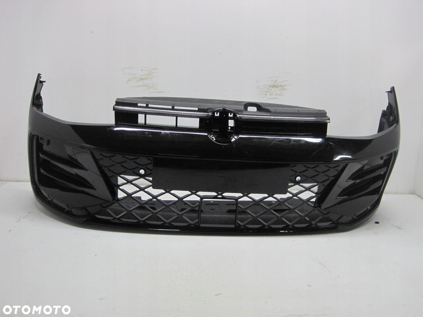 Zderzak VW PASSAT B9 3J0 R-LINE LED POD 6 PDC POD RADAR PRZEDNI PRZÓD - 1
