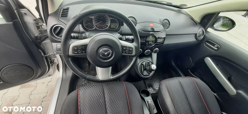 Mazda 2 - 31