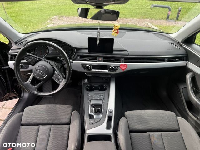 Audi A4 Avant - 16