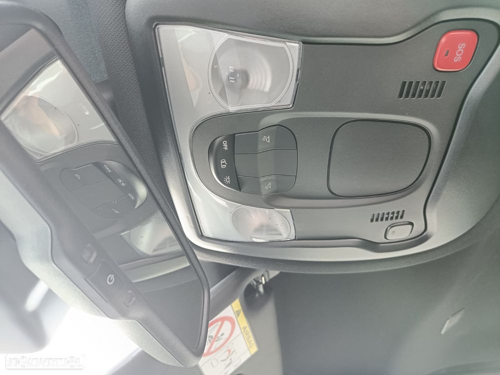 Jeep Renegade 1.0 T-GDI 80th Anniversary - 21