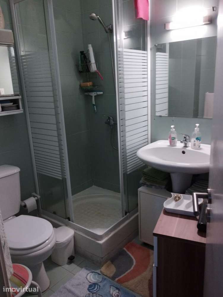 Quarto - localizado em Leiria - Grande imagem: 5/8