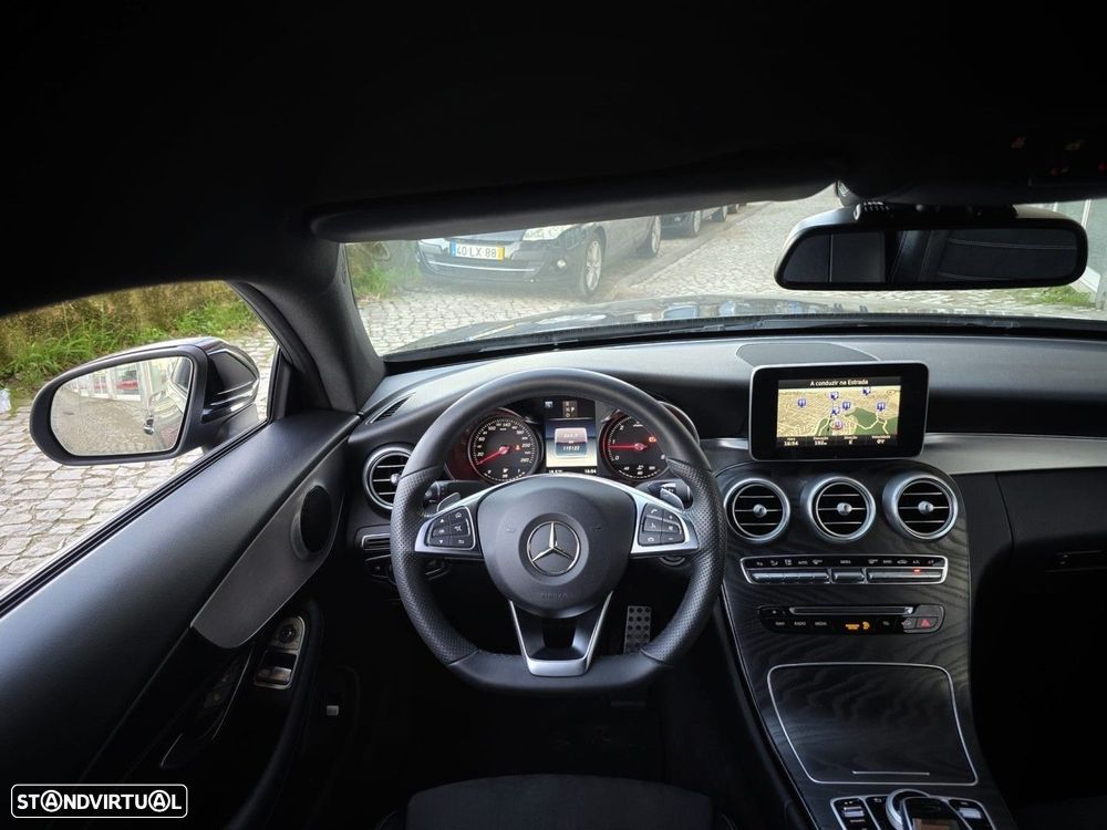 Mercedes-Benz C 220 d Coupe 9G-TRONIC AMG Line - 23