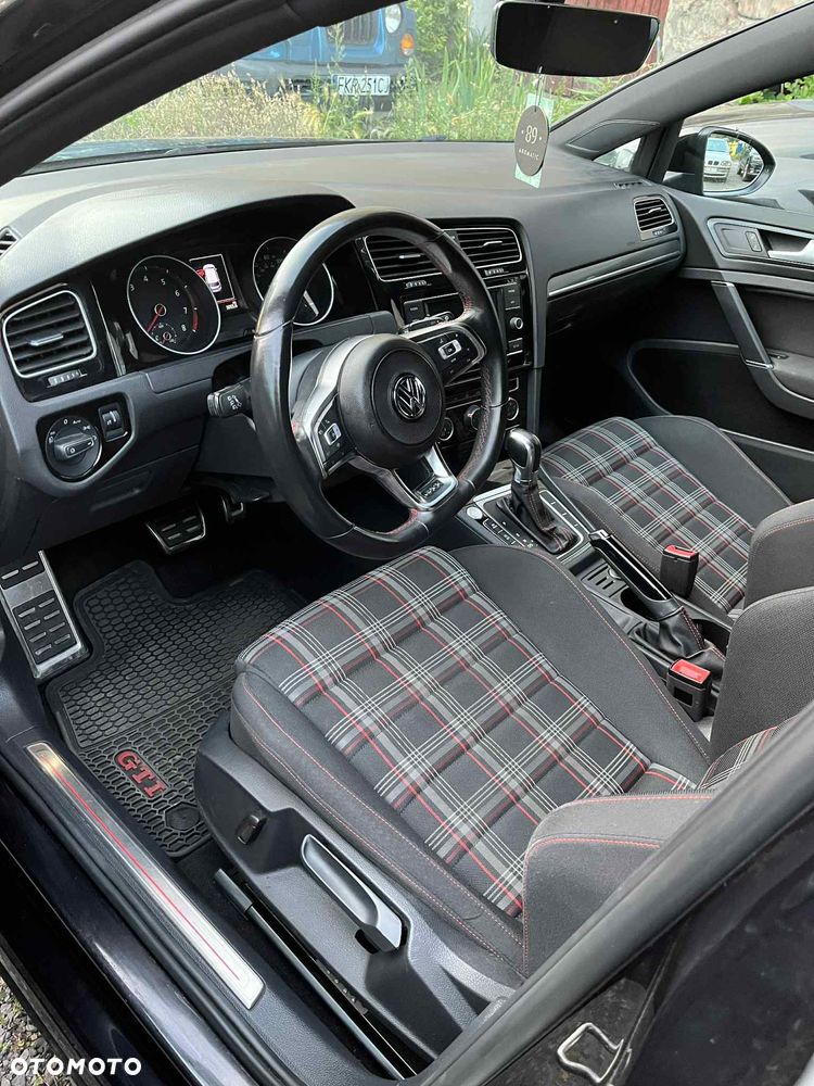 Volkswagen Golf VII 2.0 TSI BMT GTI Performance DSG - 4