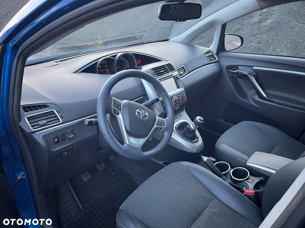 Toyota Verso 1.8 Executive - 20