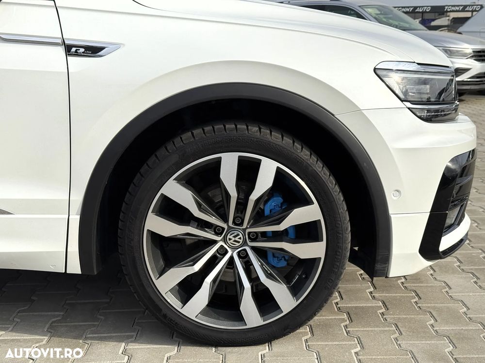 Volkswagen Tiguan - 9