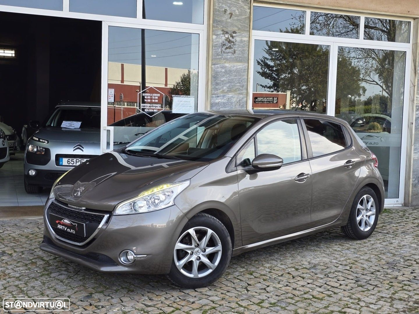 Peugeot 208 1.4 HDi Active - 9