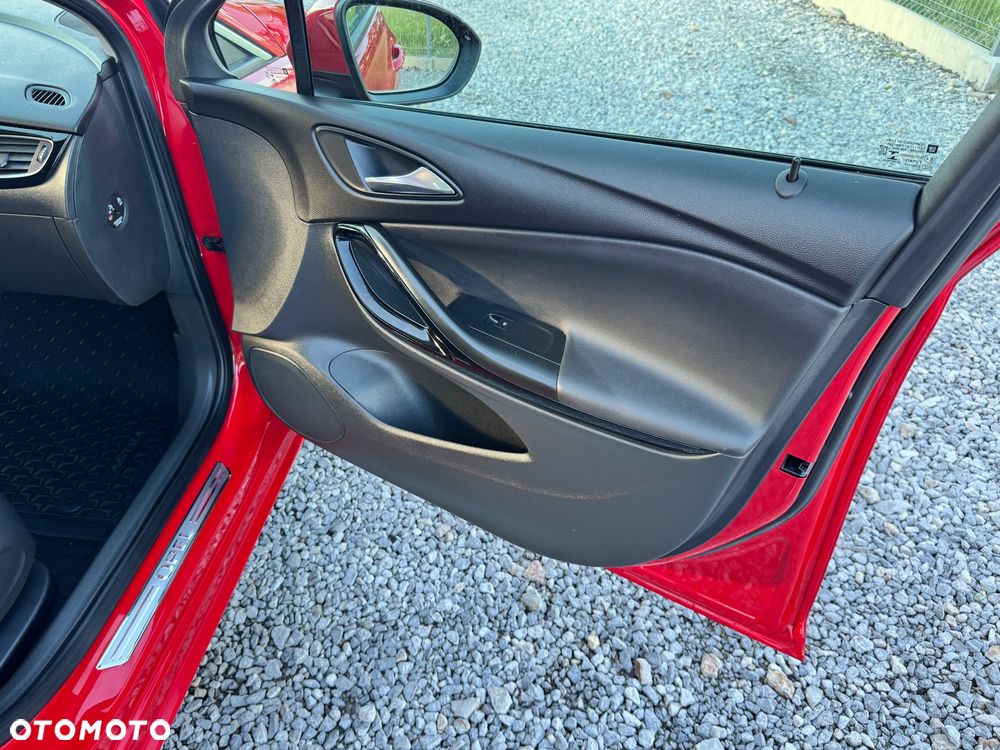 Opel Astra 1.4 Turbo Innovation - 13