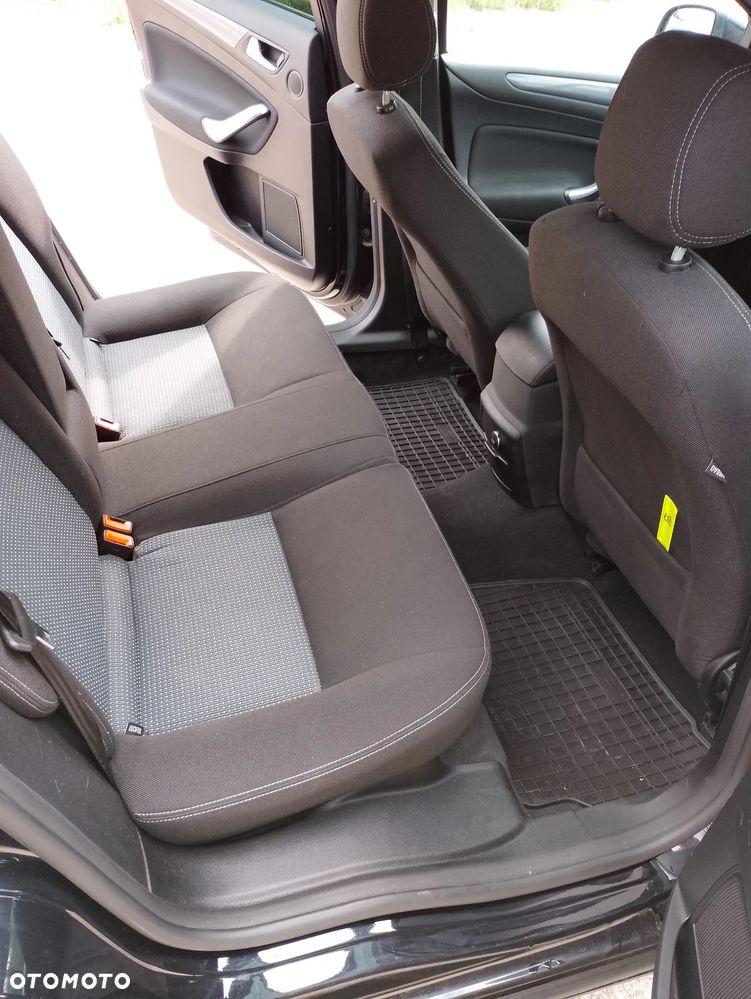 Ford Mondeo - 15