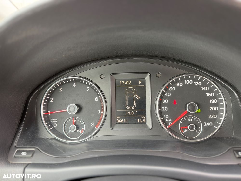 Volkswagen Golf Plus 1.4 TSI DSG Team - 24