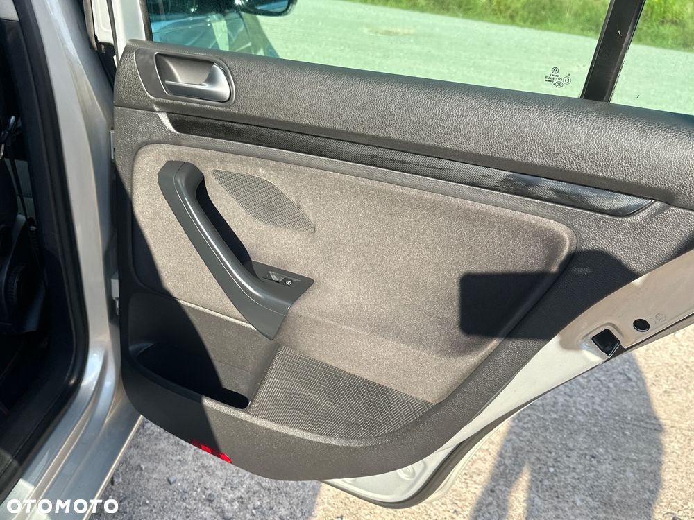 Volkswagen Golf 1.4 TSI Comfortline - 32