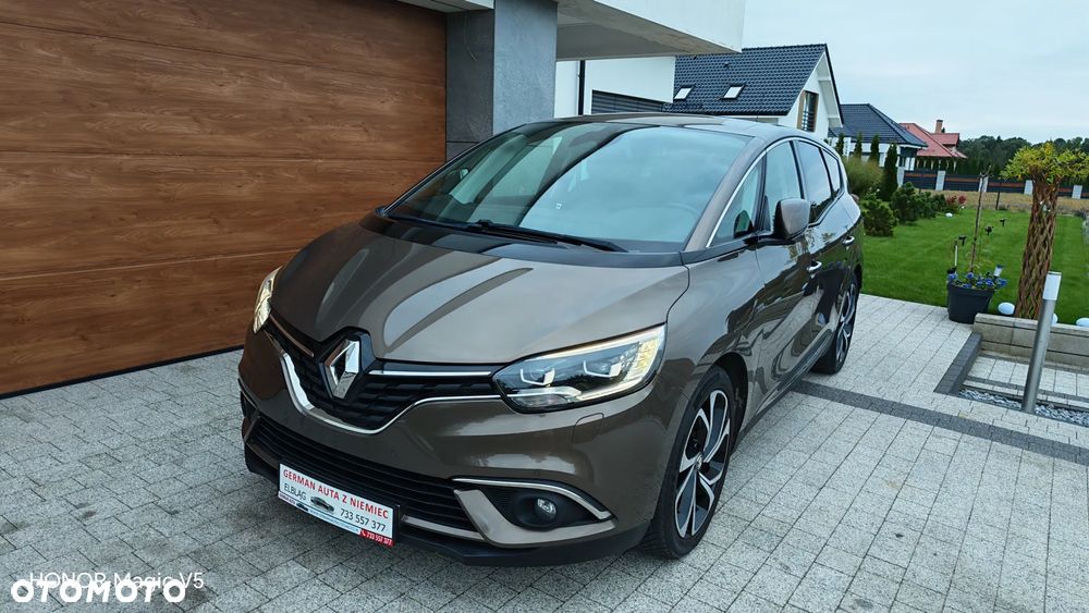 Renault Grand Scenic - 34