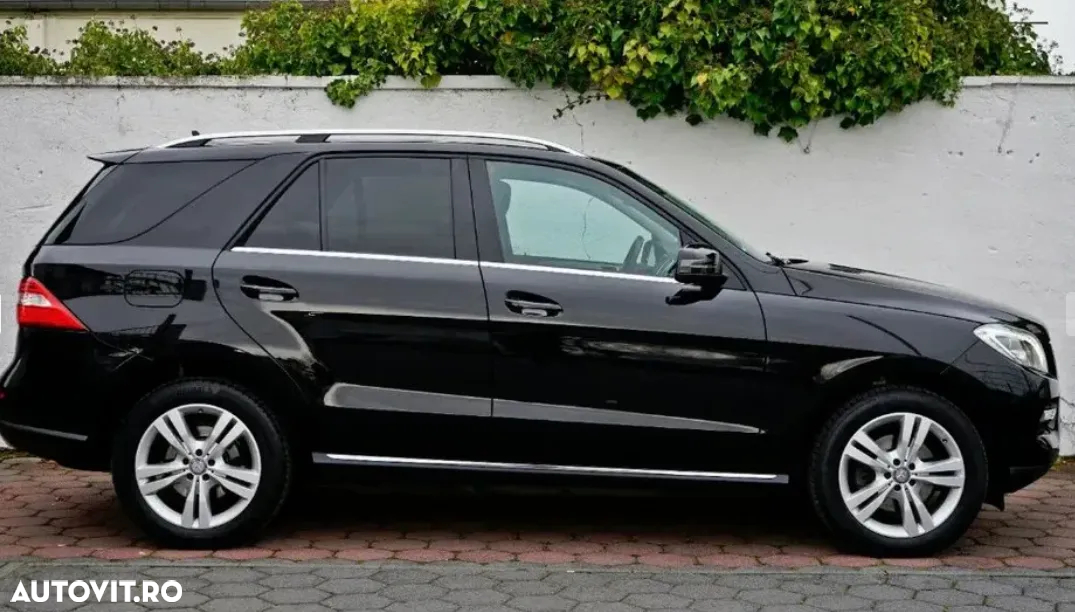 Mercedes-Benz ML 250 BlueTEC 4MATIC 7G-TRONIC - 4