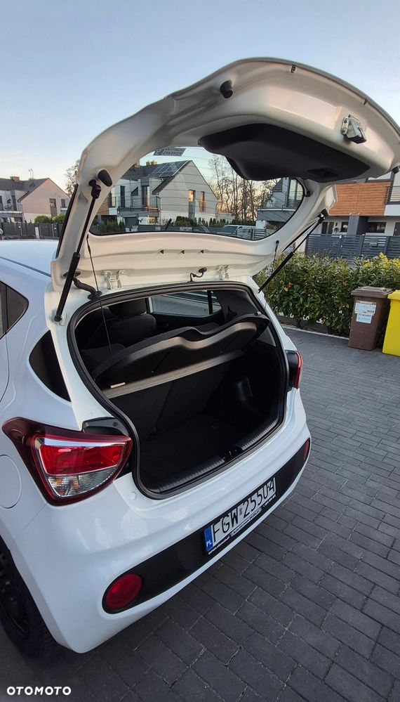 Hyundai i10 1.0 Pure - 13