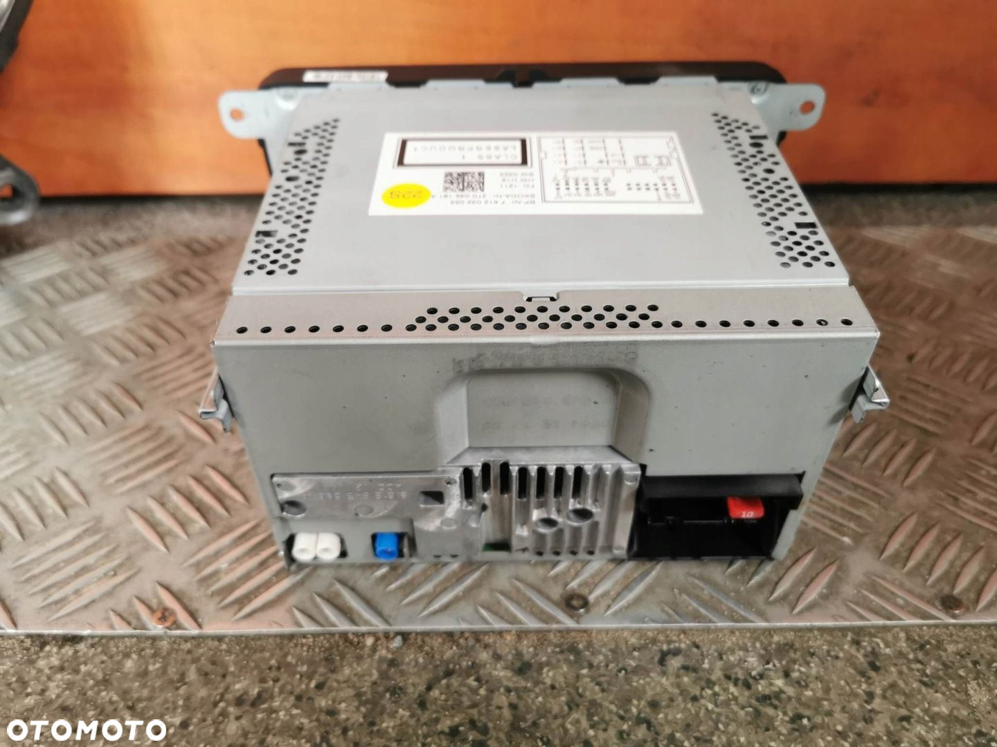 RADIO NAWIGACJA SKODA OE 3T0035191A - 4