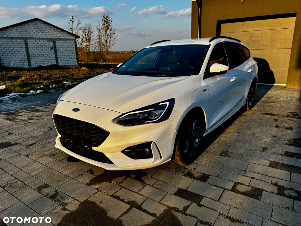 Ford Focus 1.0 EcoBoost Hybrid ST-LINE STYLE - 1