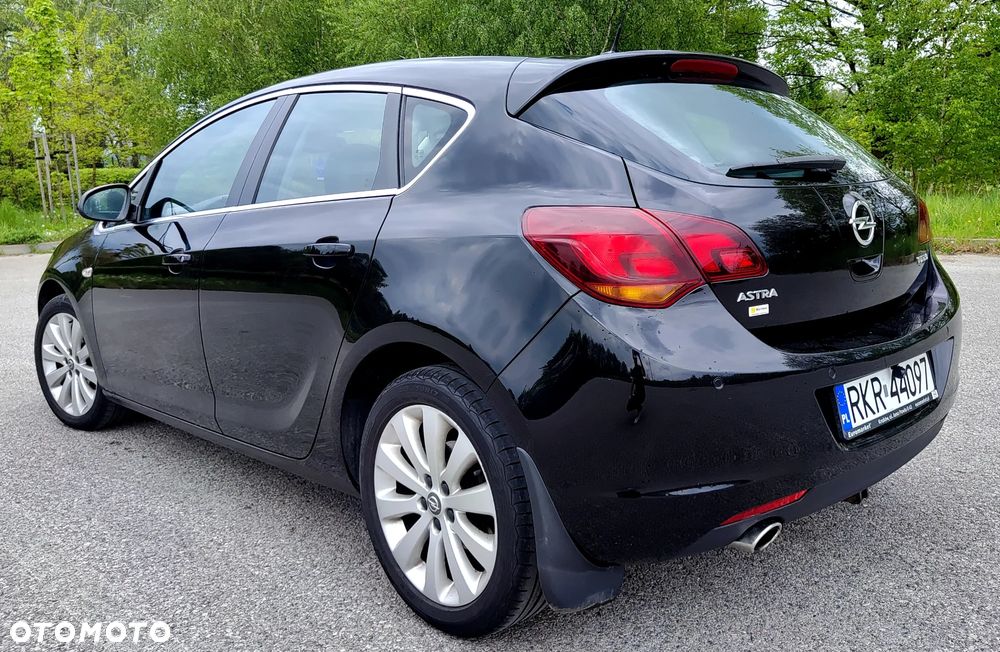 Opel Astra 1.4 T Cosmo - 3
