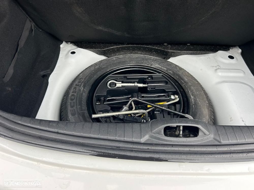 Peugeot 208 1.4 HDi Active - 13