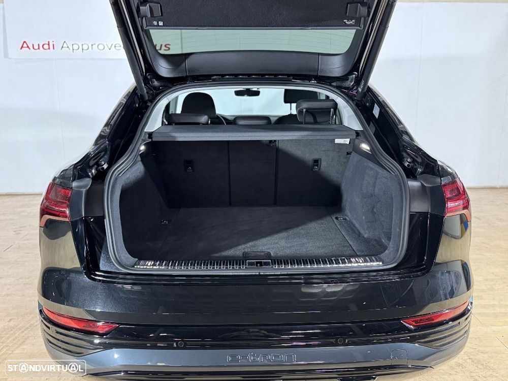 Audi Q8 e-Tron Sportback 55 quattro Advanced - 5