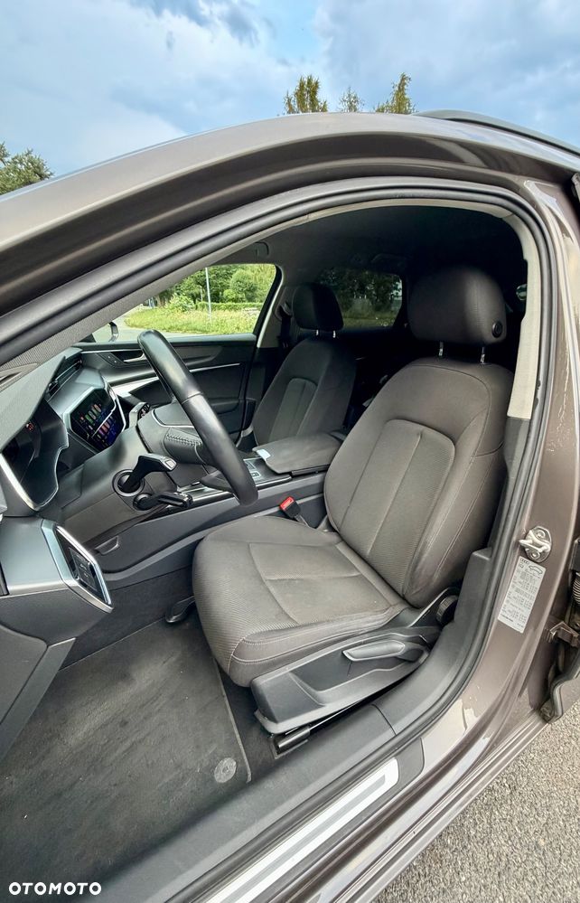 Audi A6 Avant - 14