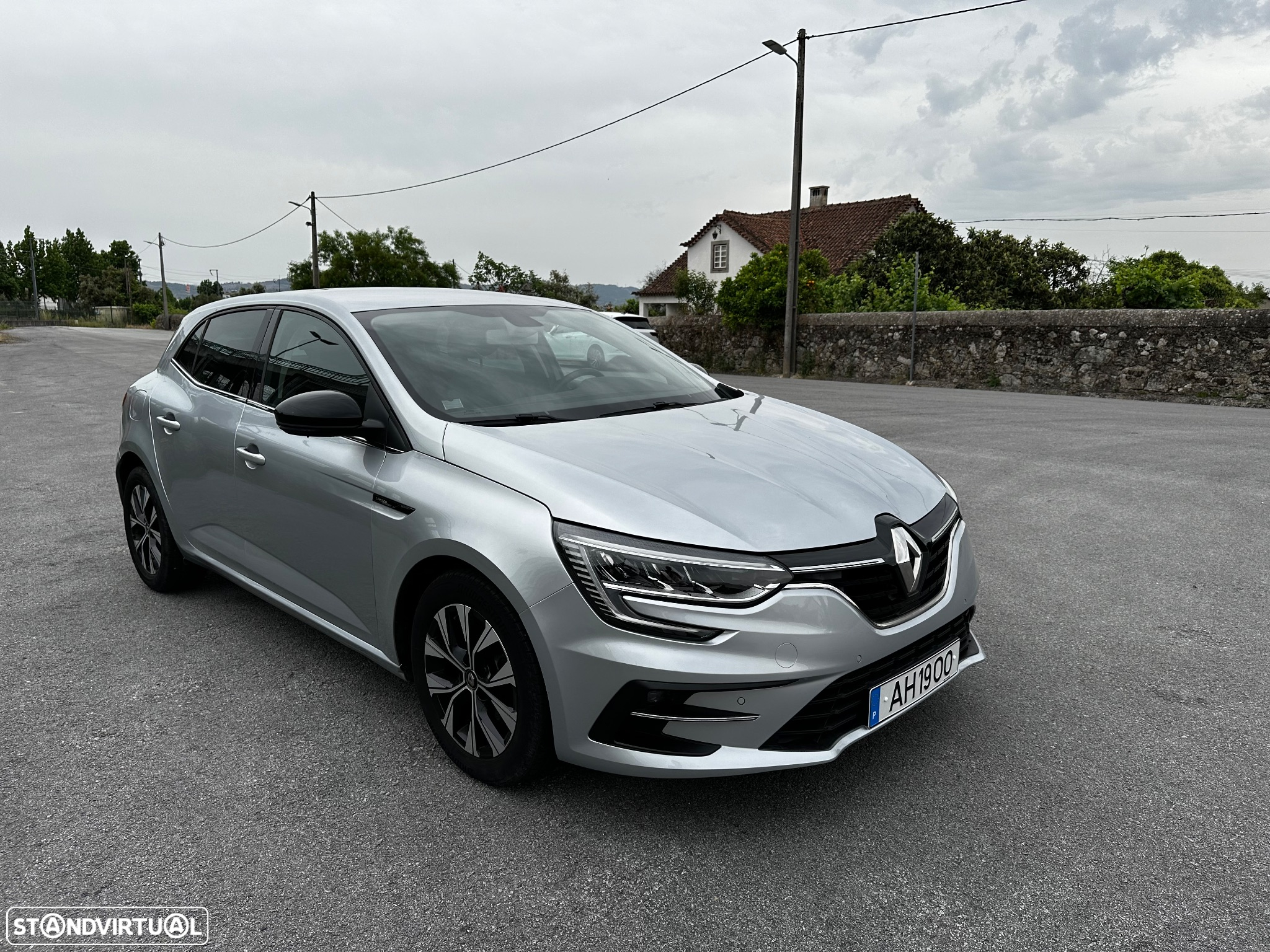 Renault Mégane 1.3 TCe Limited - 9