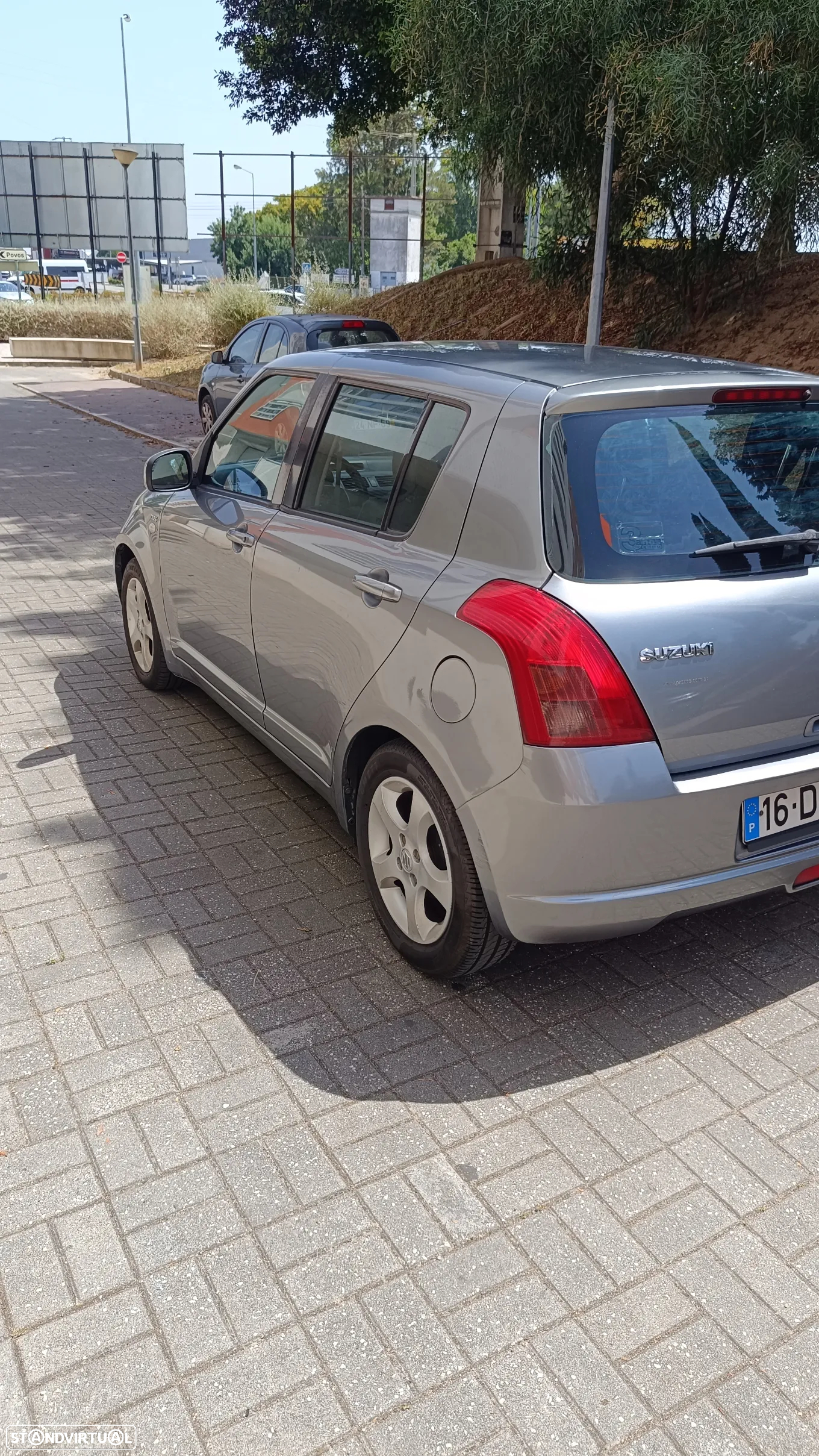 Suzuki Swift 1.3 DDiS GL - 5
