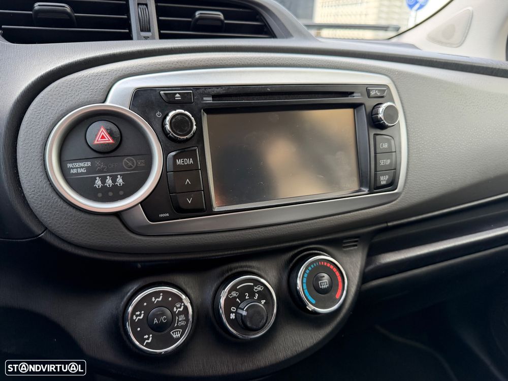 Toyota Yaris 1.33 VVT-i - 18