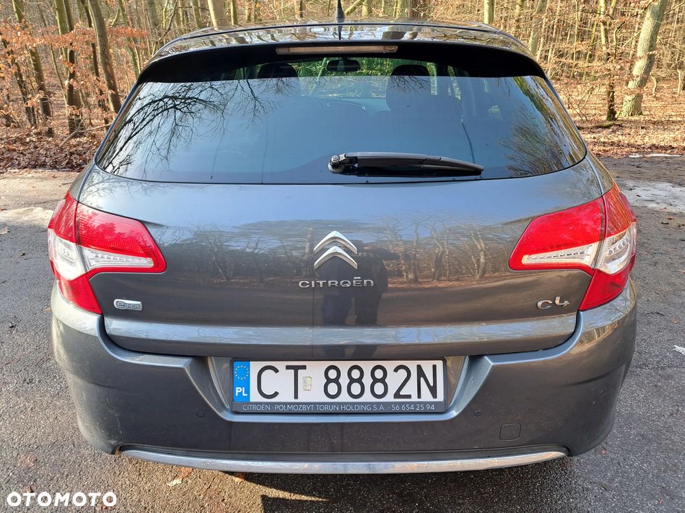 Citroën C4 e-HDi 115 Selection - 4