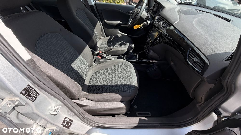 Opel Corsa 1.4 16V Cosmo - 17