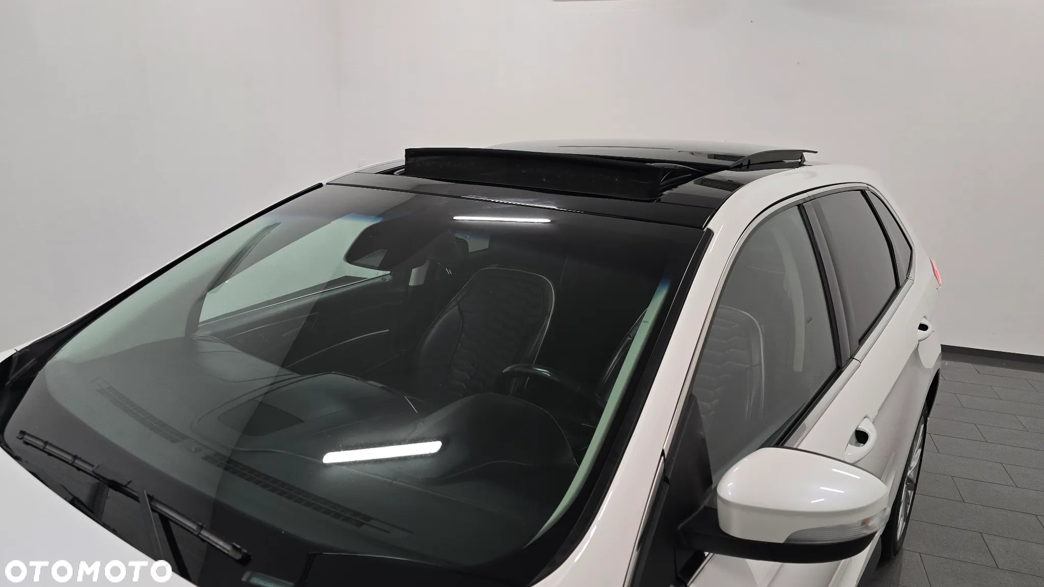 Ford Edge 2.0 EcoBlue Bi-Turbo 4x4 Vignale - 14
