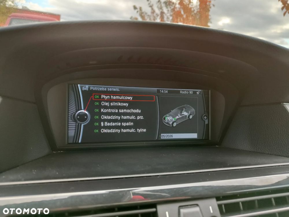 BMW Seria 5 520d - 23