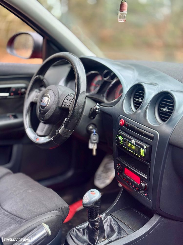 SEAT Ibiza 1.9 TDI FR - 12