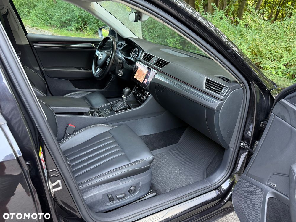 Skoda Superb 2.0 TDI SCR 4x4 Style DSG - 16