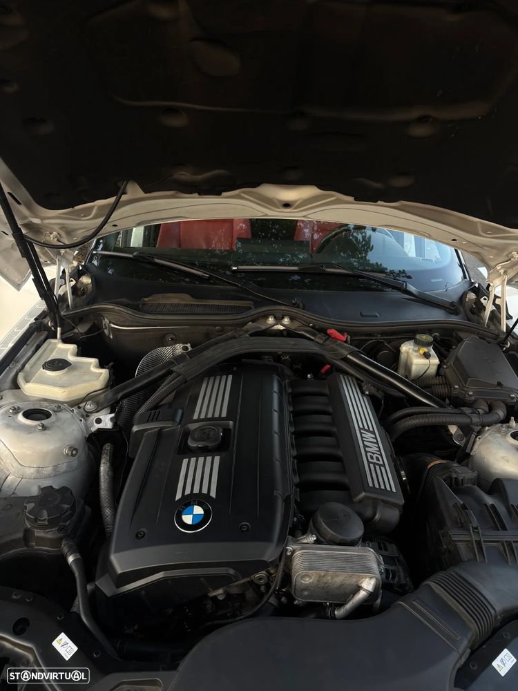 BMW Z4 23 i - 21