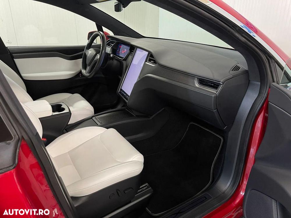 Tesla Model X Ludicrous Performance - 11