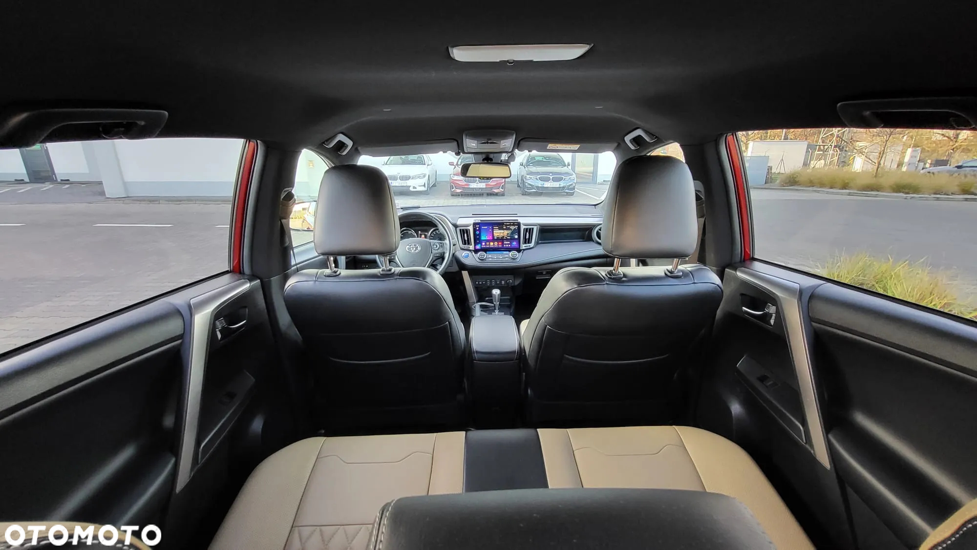 Toyota RAV4 Hybrid Selection 4x2 - 32