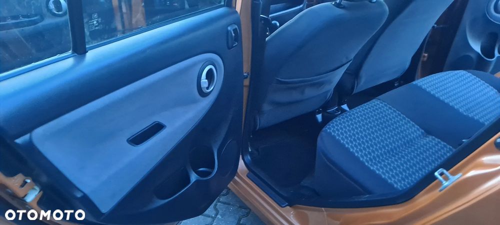 Daihatsu Trevis 1.0 Junior - 10