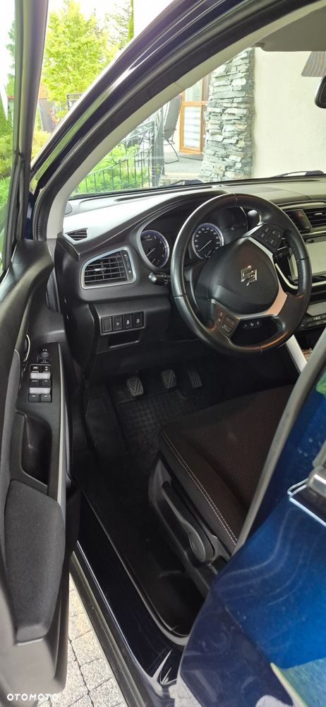 Suzuki SX4 - 10